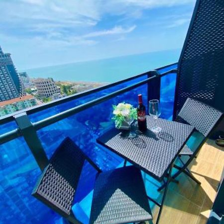 Orbi City Sea View Aparthotel Batumi Esterno foto