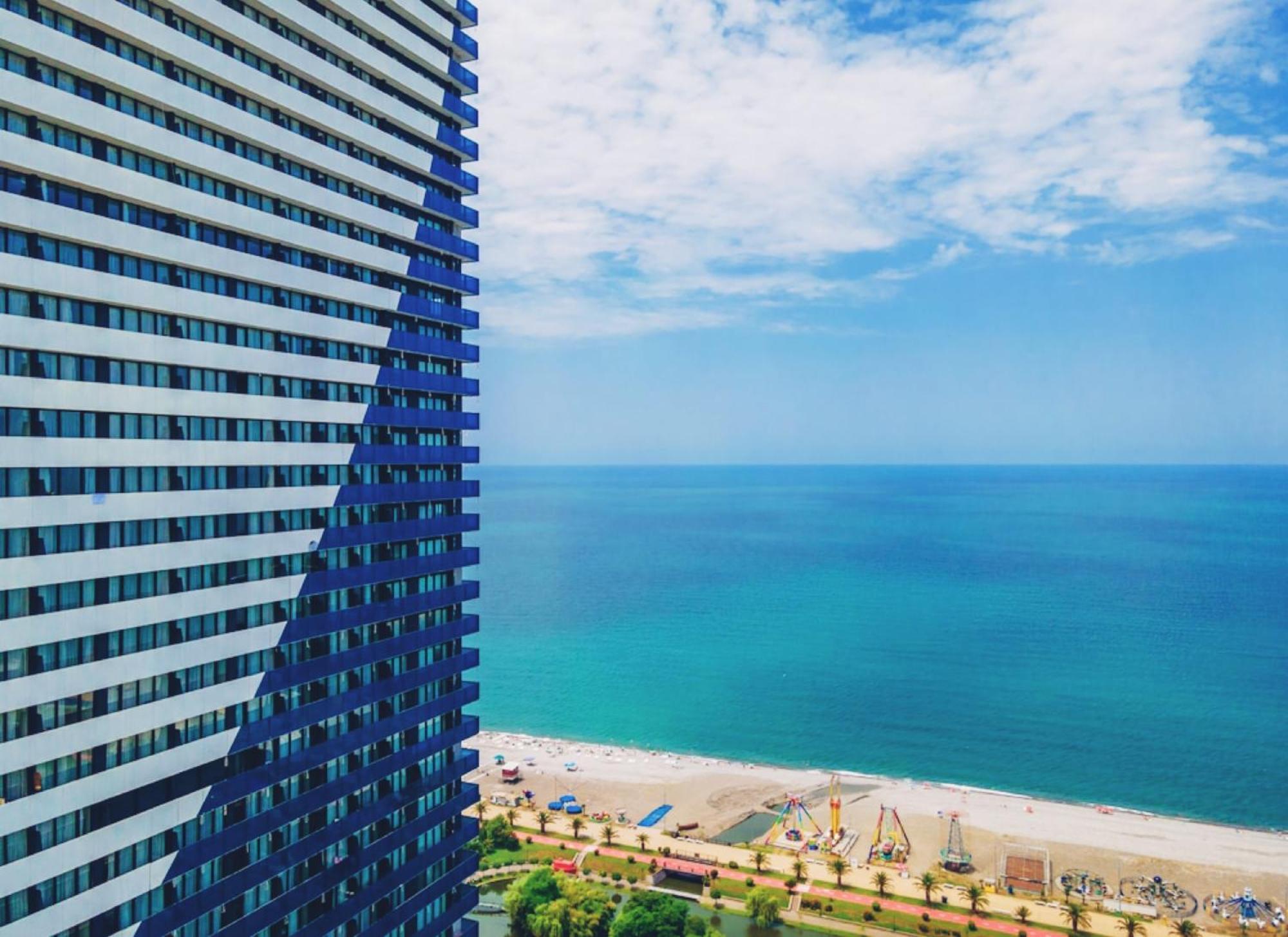 Orbi City Sea View Aparthotel Batumi Esterno foto