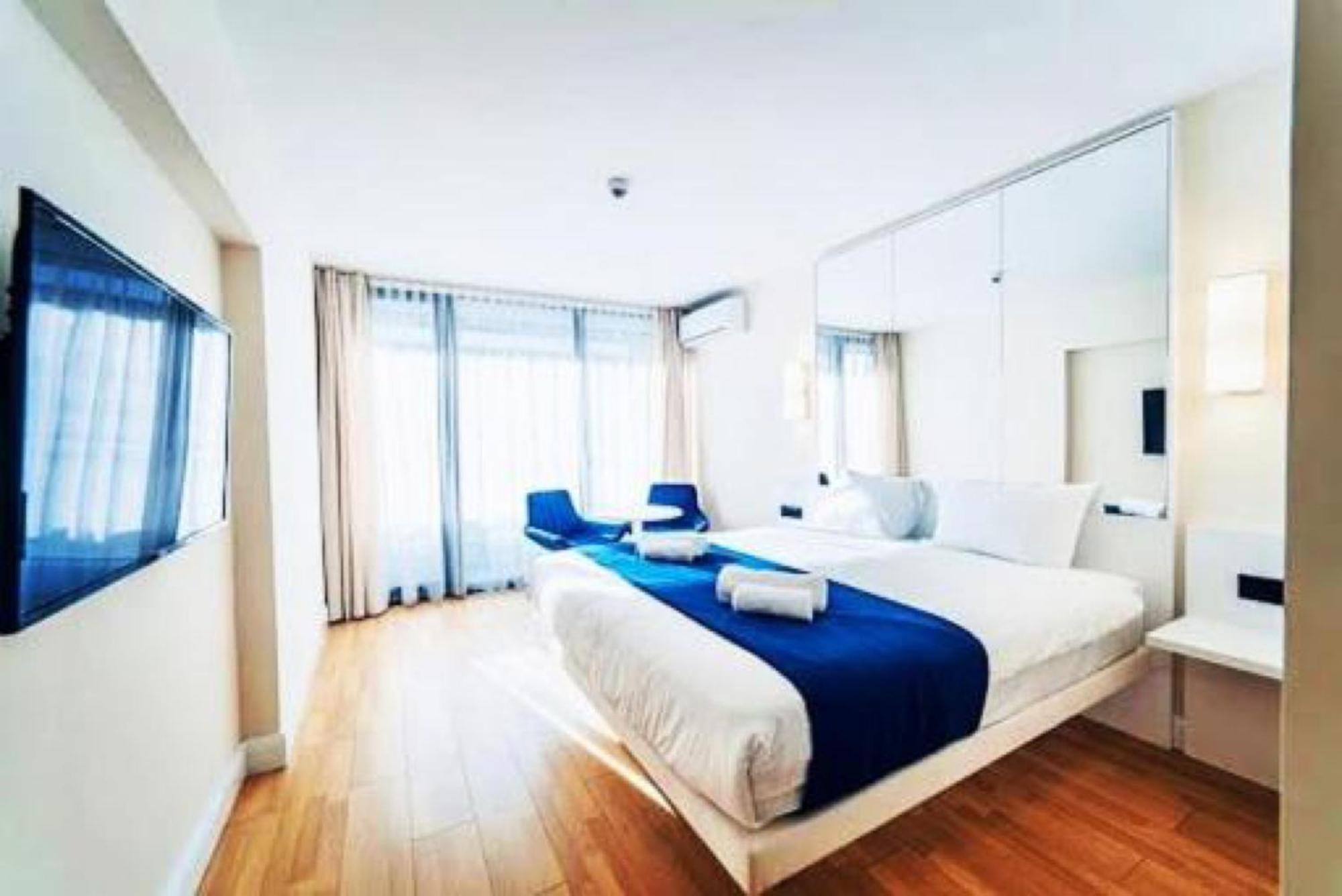 Orbi City Sea View Aparthotel Batumi Esterno foto
